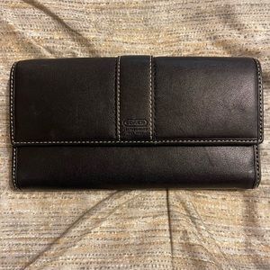 COACH Hampton Black Leather Trifold Envelope Wallet
